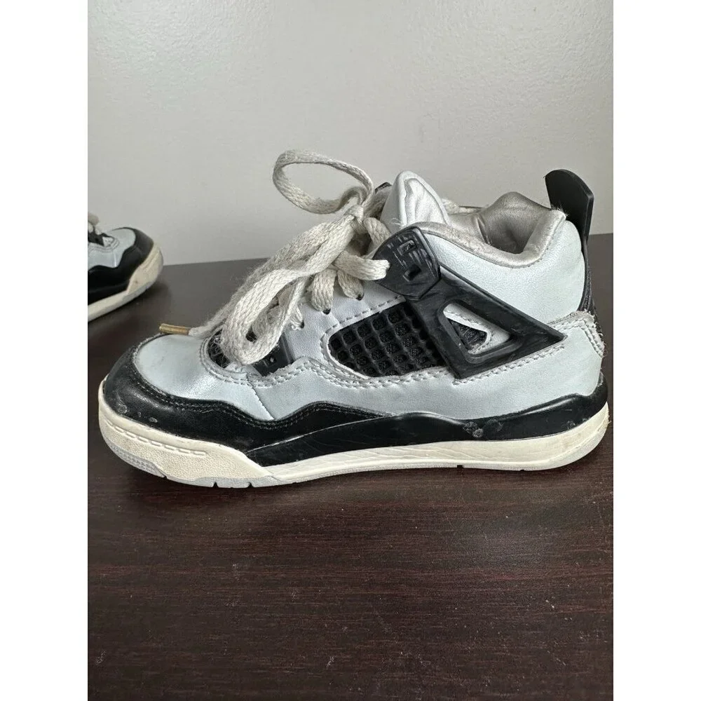 Nike Air Jordan 4 Retro Pure Platinum Metallic Gold FZ8585-070 Kid Size 11 C